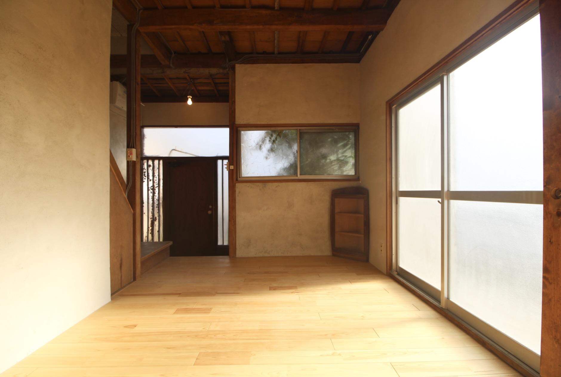 神戸市東灘区本山北町の賃貸物件/アンティーク家具の似合う空間