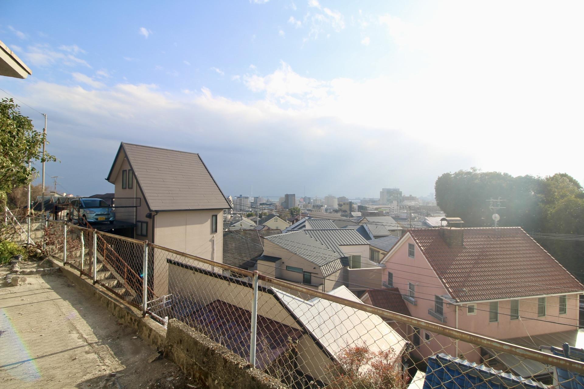 神戸市東灘区本山北町の賃貸物件/庭からの眺望も良好です