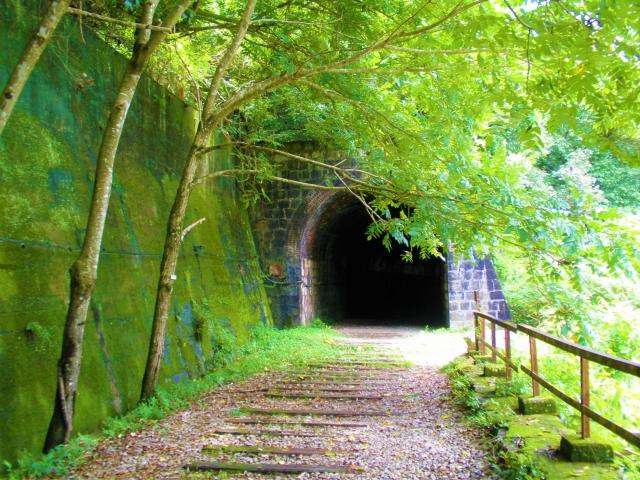 西宮市清瀬台の売買物件/旧国鉄福知山線廃線敷のハイキングスタートへも徒歩10分