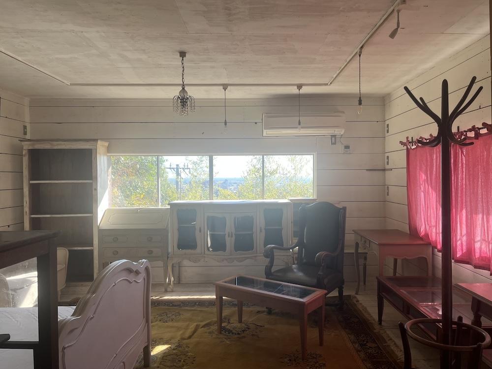 神戸市須磨区上細沢町の売買物件/物語の中に迷い込んだような空間