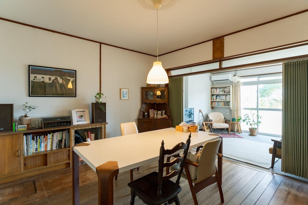 神戸市東灘区岡本の賃貸物件/1階DK。前住人の入居中の様子。