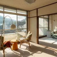 神戸市北区鈴蘭台東町の売買物件/大きな窓からは鈴蘭台のまちなみ