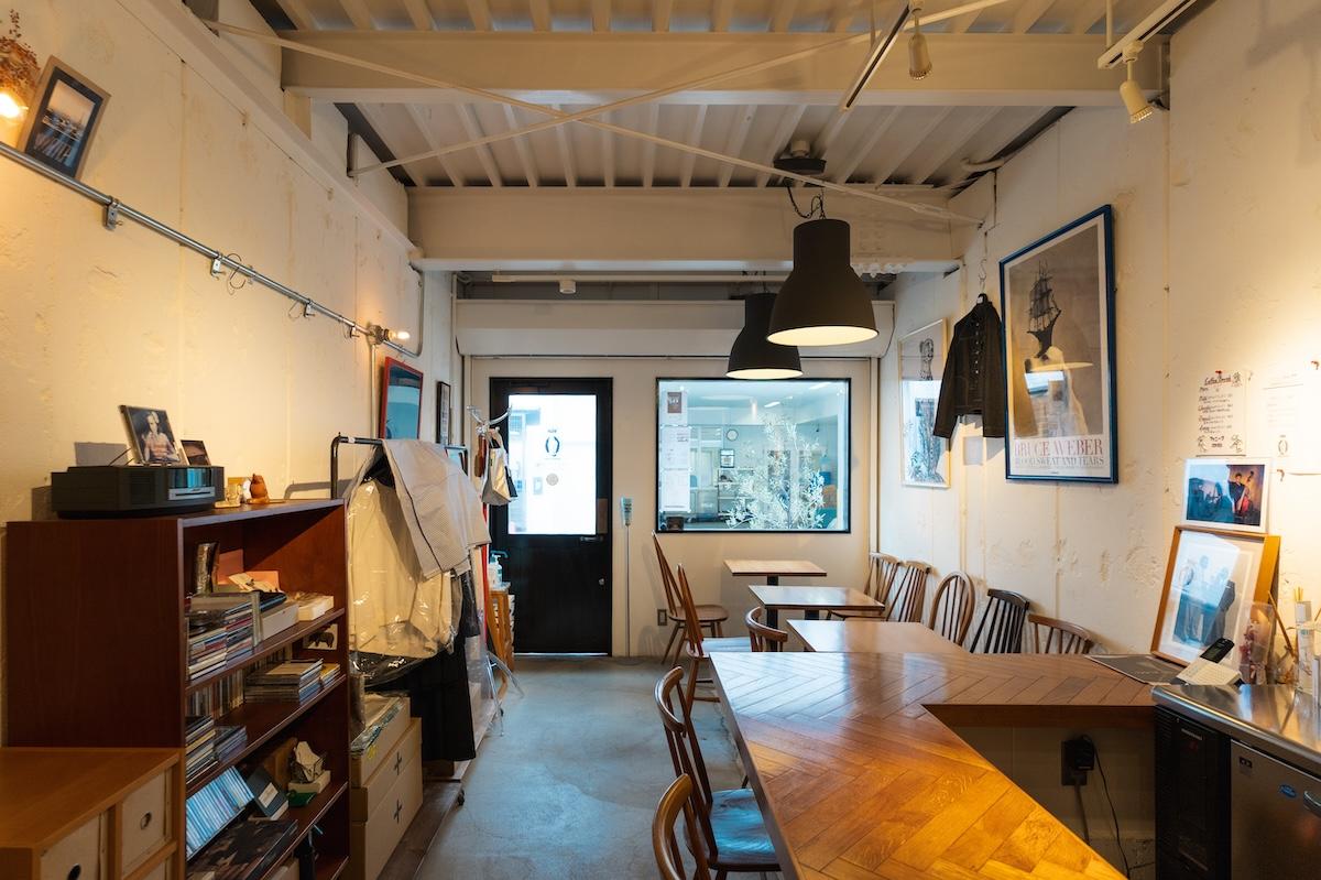 神戸市東灘区住吉本町の賃貸物件/住吉駅すぐの路面カフェ。素敵な内装をそのままに。