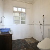 神戸市中央区諏訪山町の賃貸物件/トイレ、洗面