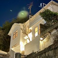 神戸市中央区諏訪山町の賃貸物件/日が傾く頃の外観も、なかなか良いんです