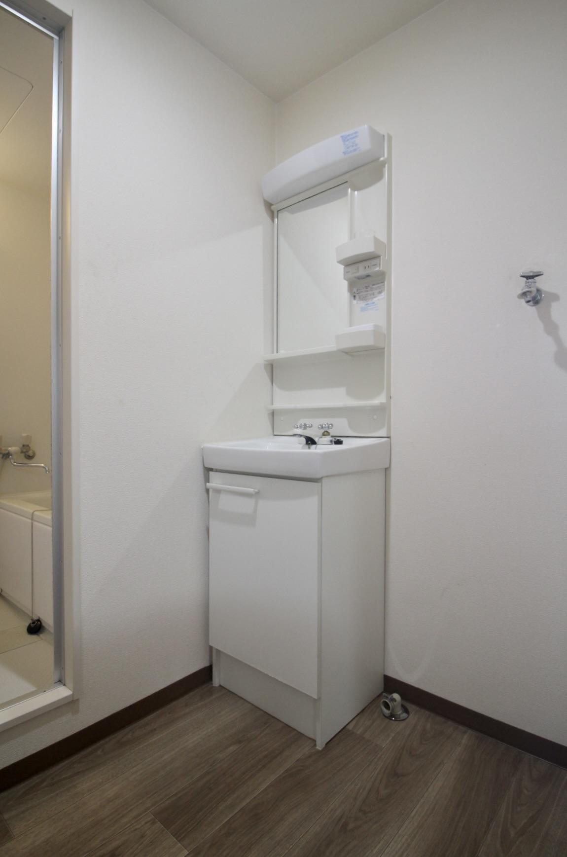 神戸市東灘区住吉山手の賃貸物件/洗面台・洗濯機置き場