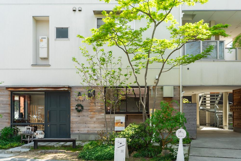 宝塚市高司の賃貸物件/同じ建物内に素敵なカフェが入っています