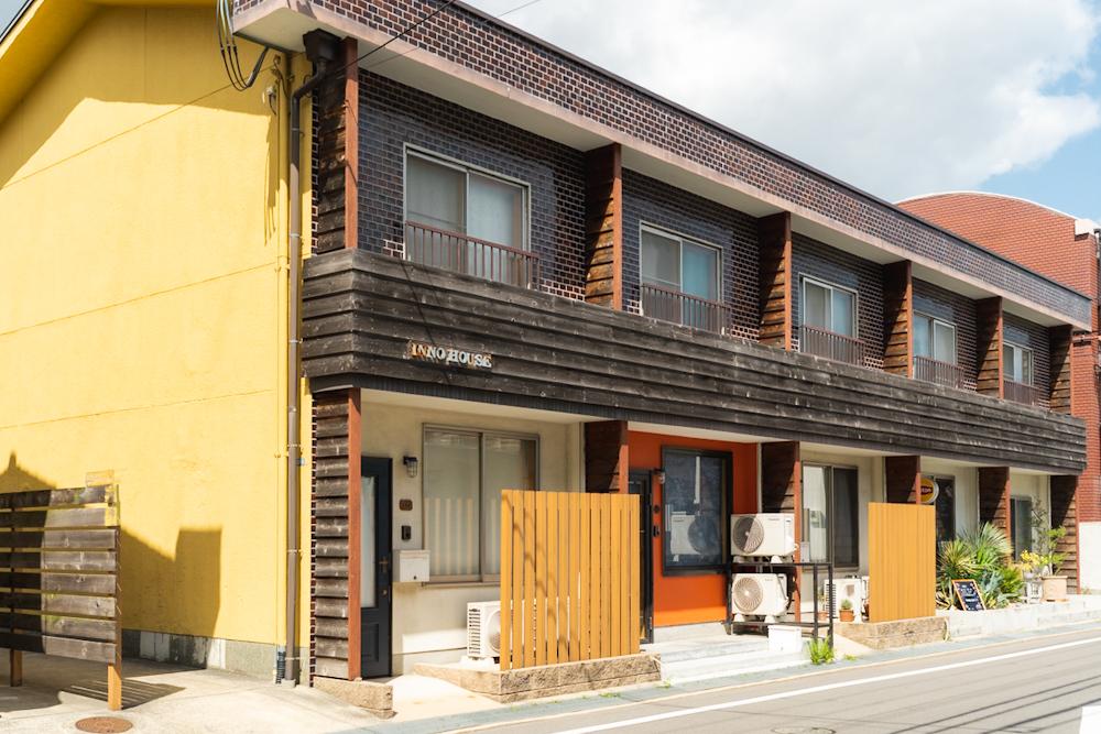 宝塚市高司の賃貸物件/こちらは雑貨屋さんや紅茶専門店、サロンなども