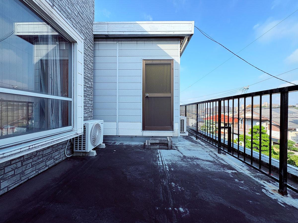 明石市松が丘の売買物件/広めのバルコニー