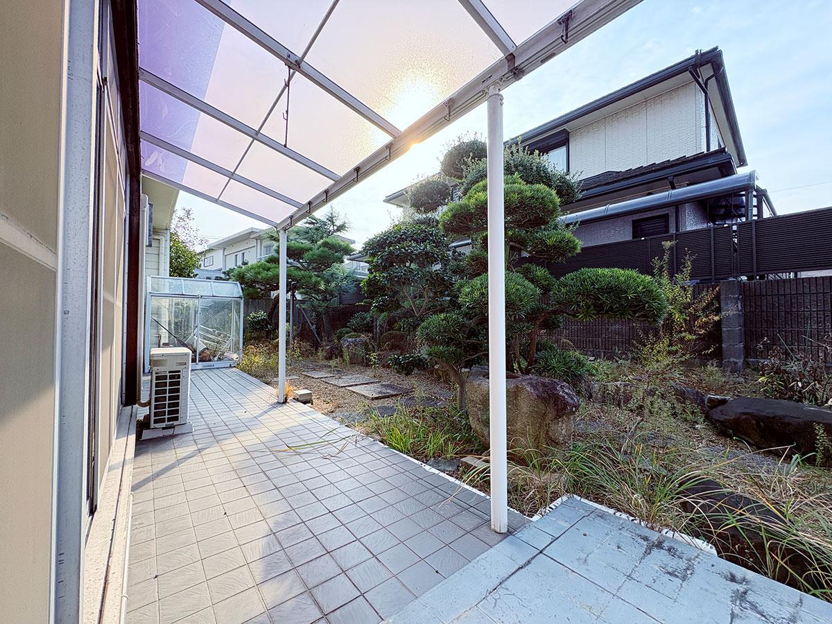 明石市松が丘の売買物件/広々なお庭