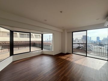 神戸市中央区北野町の賃貸物件/空へと続く日常