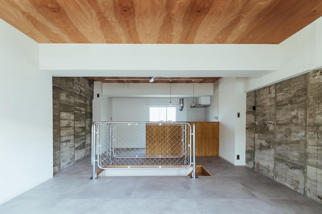 明石市松が丘１丁目の売買物件/木天井に部分的なコンクリート現しがGOOD