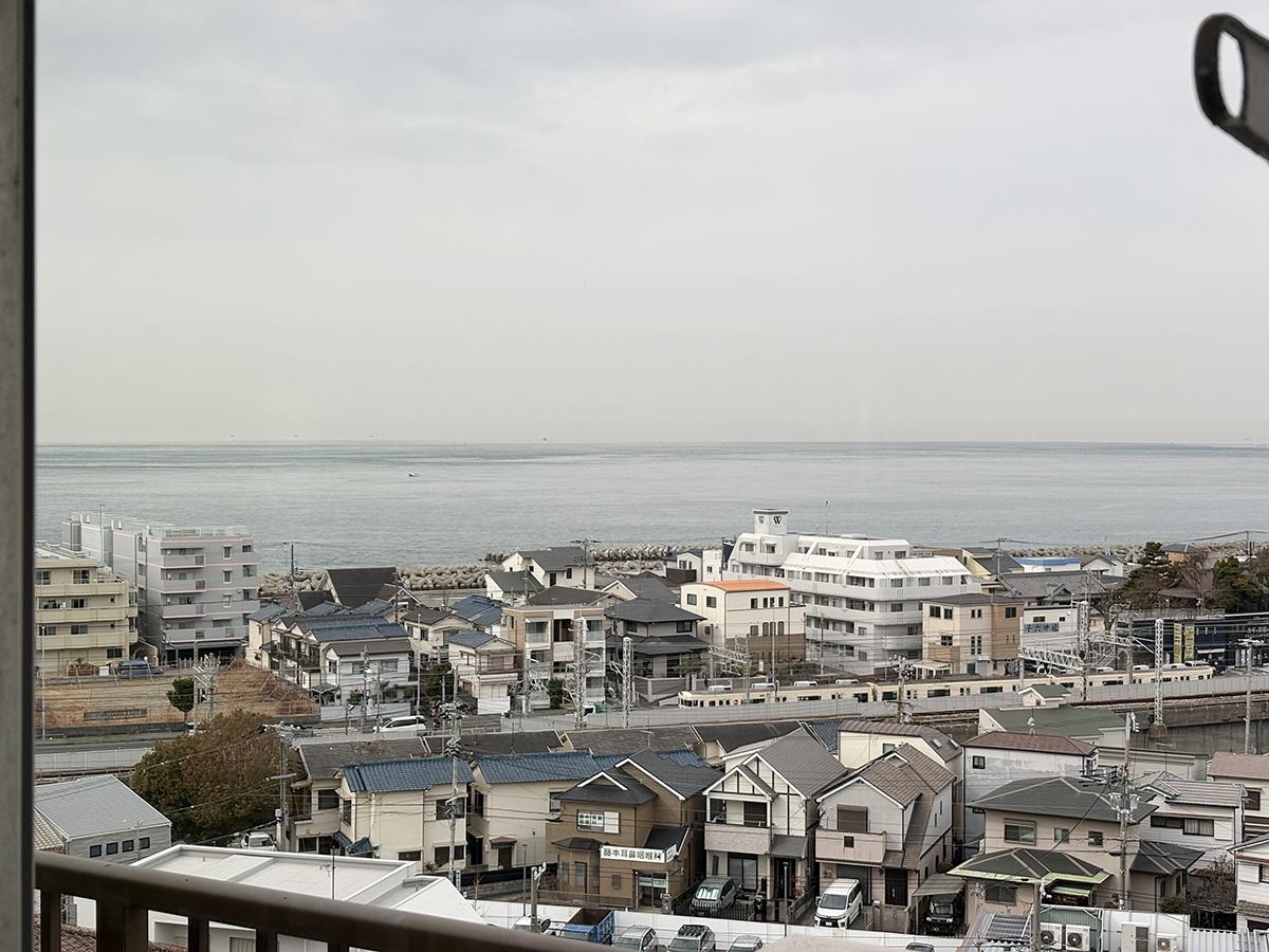 神戸市垂水区舞子台の賃貸物件/街並みと電車をのんびり眺めたい