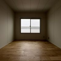 神戸市垂水区舞子台の賃貸物件/洋室。こちらも無垢床