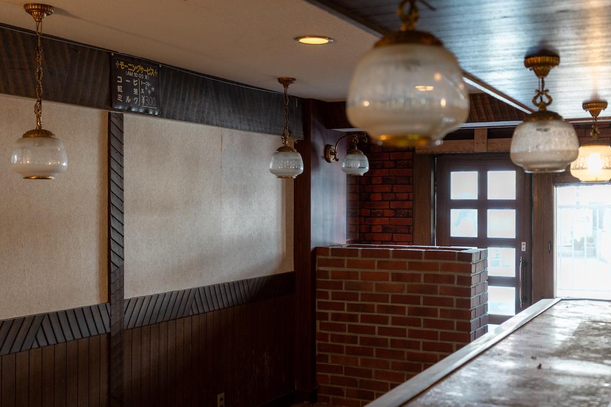 神戸市北区鈴蘭台東町の賃貸物件/純然たる純喫茶のおもむきをそのままに