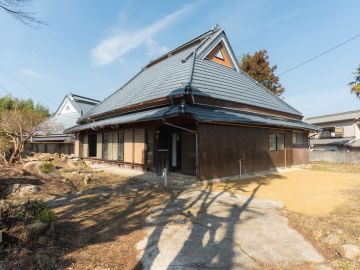 神戸市北区有野町唐櫃の売買物件/街から半歩、土のほうへ