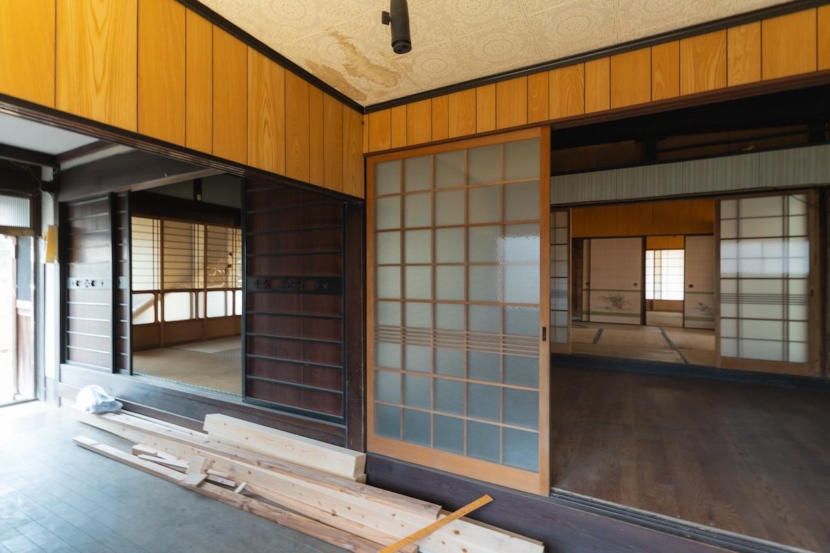 神戸市北区有野町唐櫃の売買物件/南側は和室が3間、北側はDKと和室2間、洋室1間