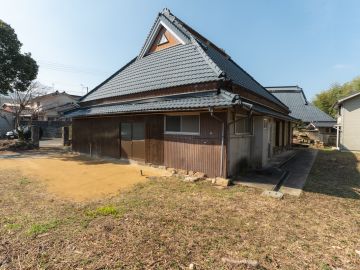 神戸市北区有野町唐櫃の売買物件/街から半歩、土のほうへ