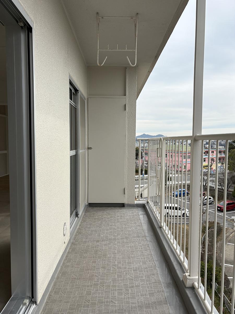 神戸市垂水区神陵台の賃貸物件/バルコニー