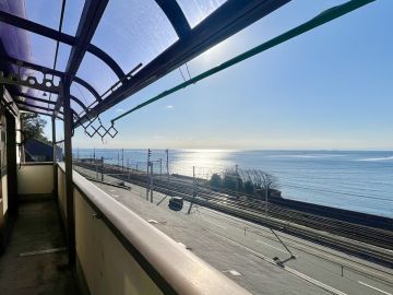 神戸市垂水区塩屋町の売買物件/光と凪の180℃