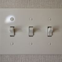 芦屋市楠町の賃貸物件/お馴染みのトグルスイッチ。