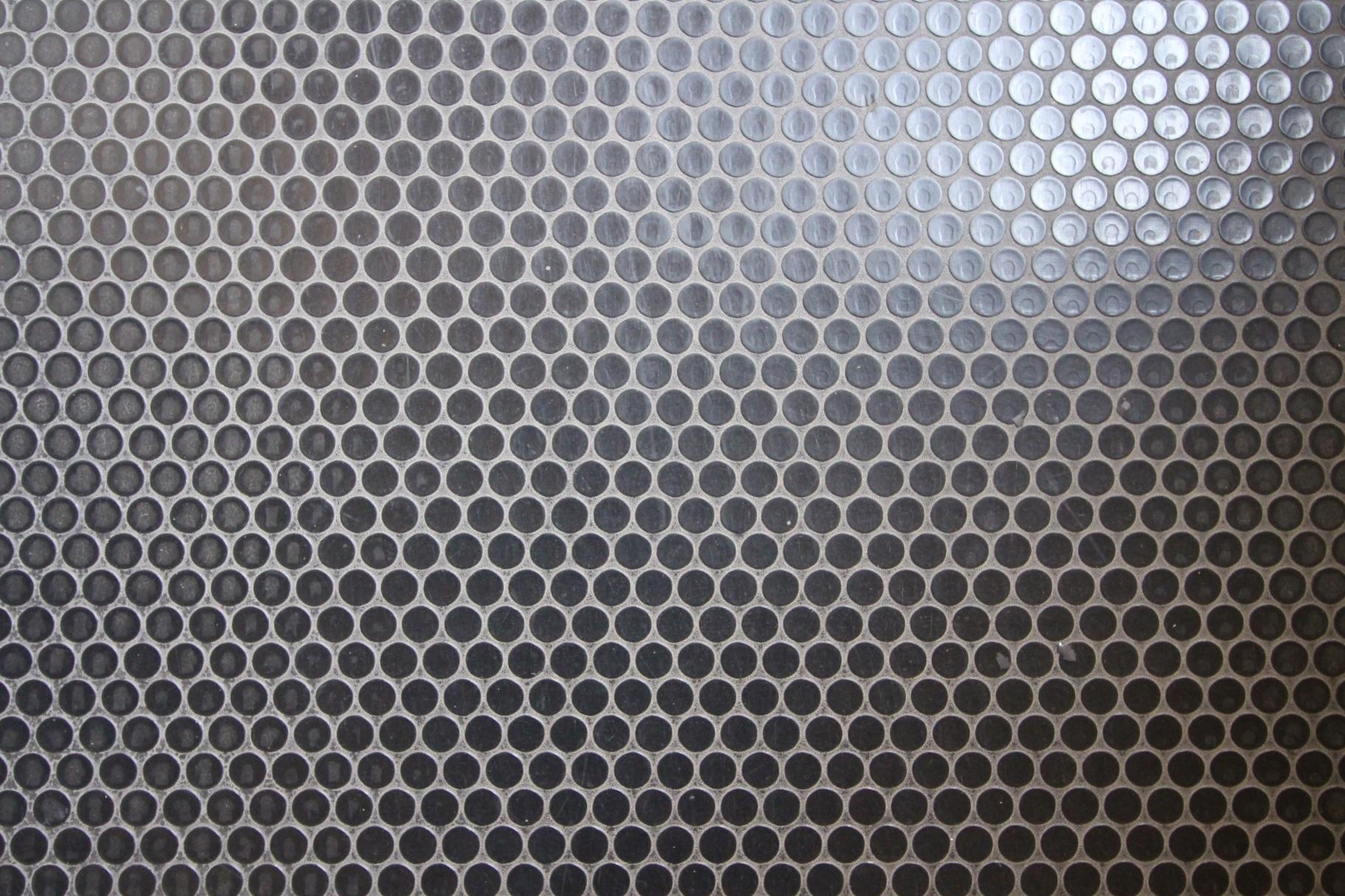 芦屋市楠町の賃貸物件/この丸タイルの床、たまらない。