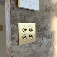 神戸市垂水区神陵台の売買物件/真鍮スイッチ