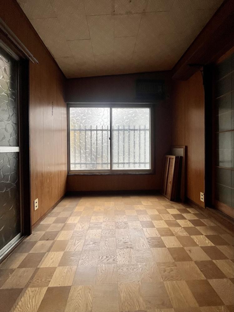 神戸市兵庫区熊野町の売買物件/レトロな雰囲気の部屋