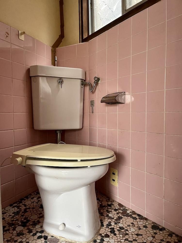 神戸市兵庫区熊野町の売買物件/2階トイレ