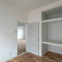 神戸市東灘区森北町の賃貸物件/北側キッチン横の4畳半の洋室