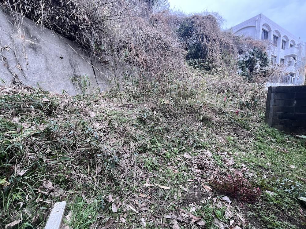 神戸市長田区西山町の売買物件/山との境界線もほぼなし・・