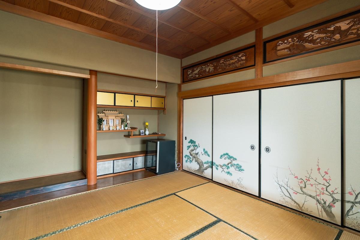 神戸市北区淡河町勝雄の売買物件/床の間のある座敷