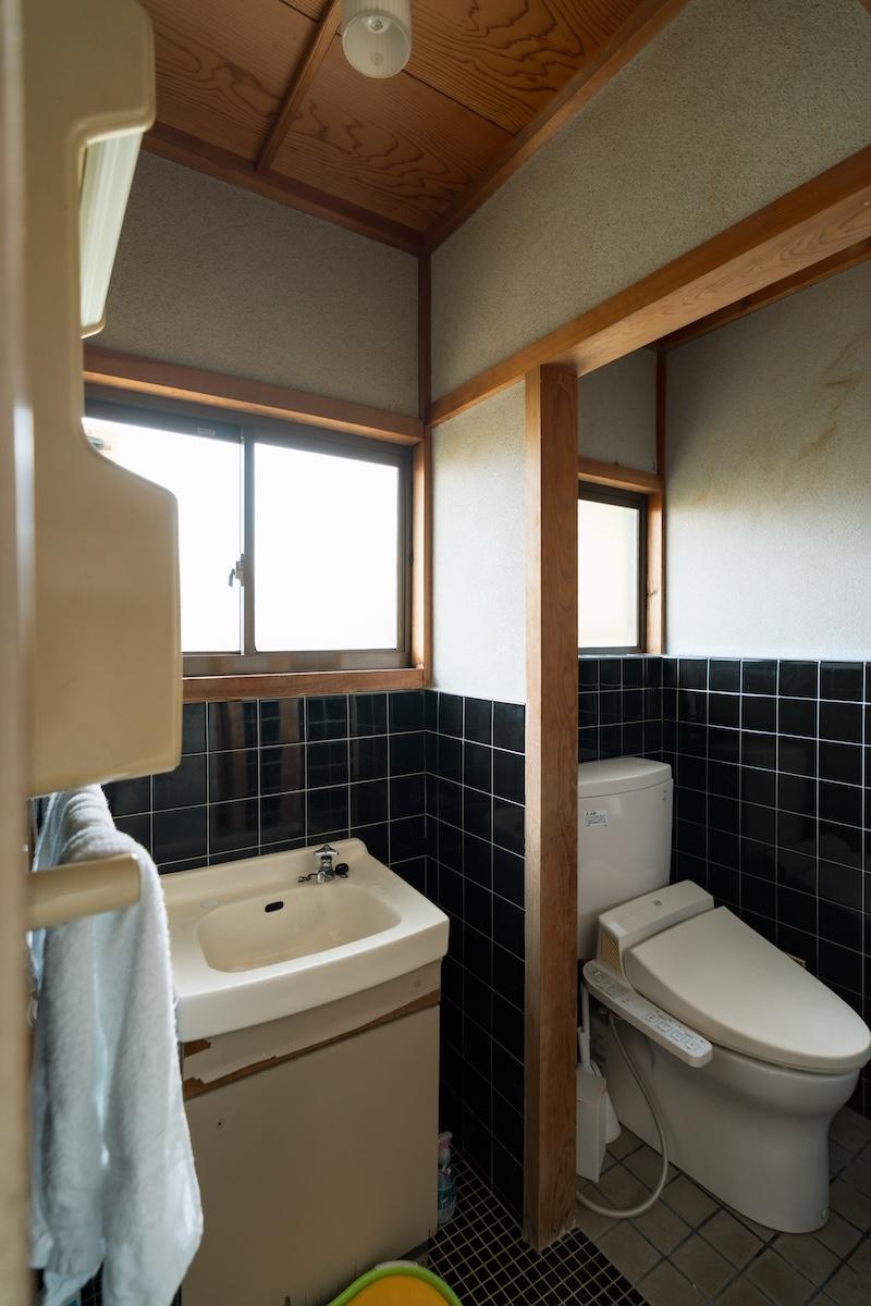 神戸市北区淡河町勝雄の売買物件/離れにお風呂はありませんが、トイレ・洗面はあり