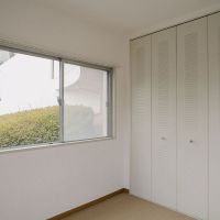 西宮市東山台の売買物件/それぞれの部屋にしっかりした収納が