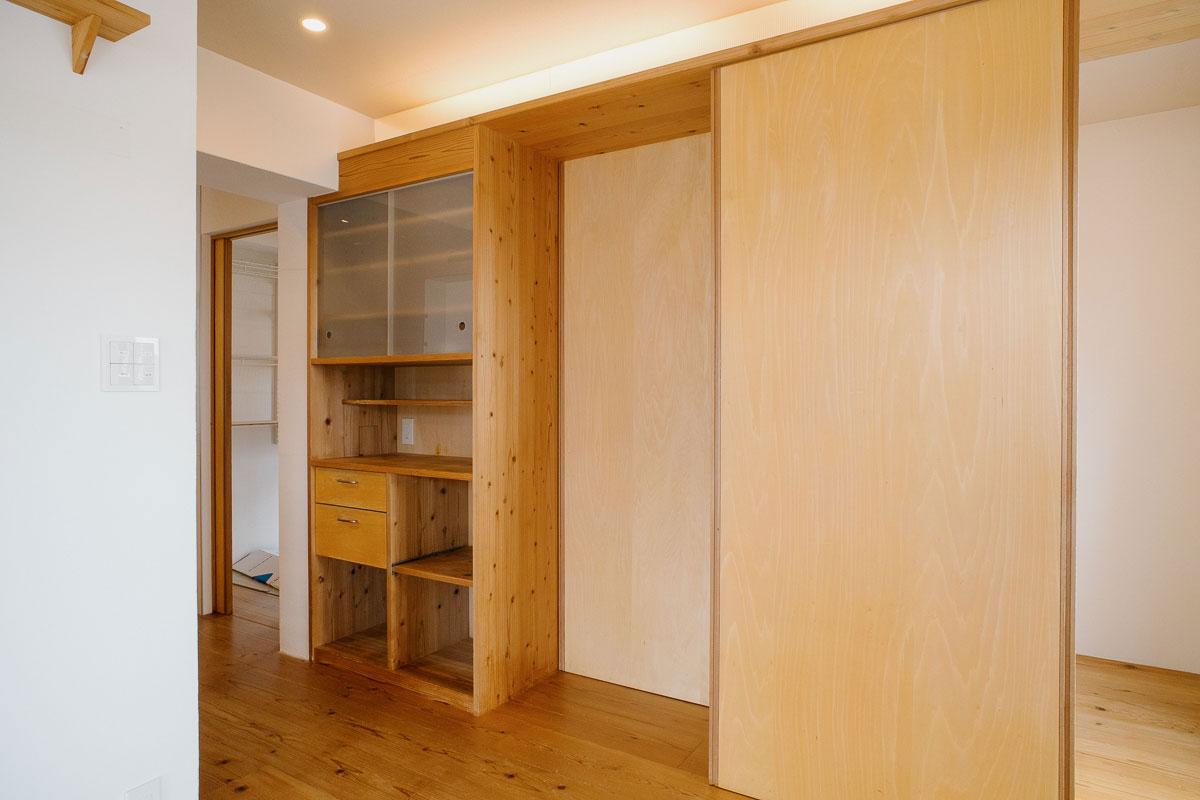 西宮市東山台の売買物件/キッチンの棚もかわいい