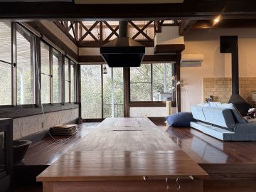 佐用郡佐用町下徳の売買物件/森の深く、火を灯す家。