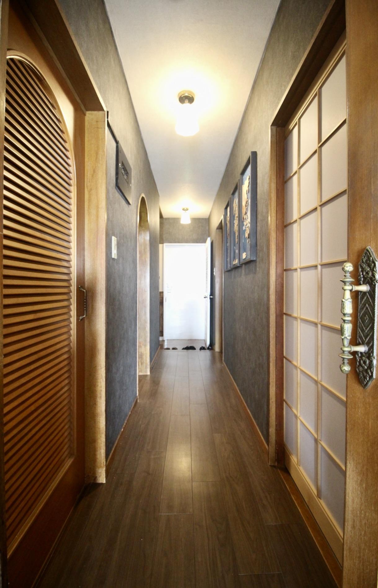 神戸市東灘区御影山手の賃貸物件/味のあるレトロな建具。