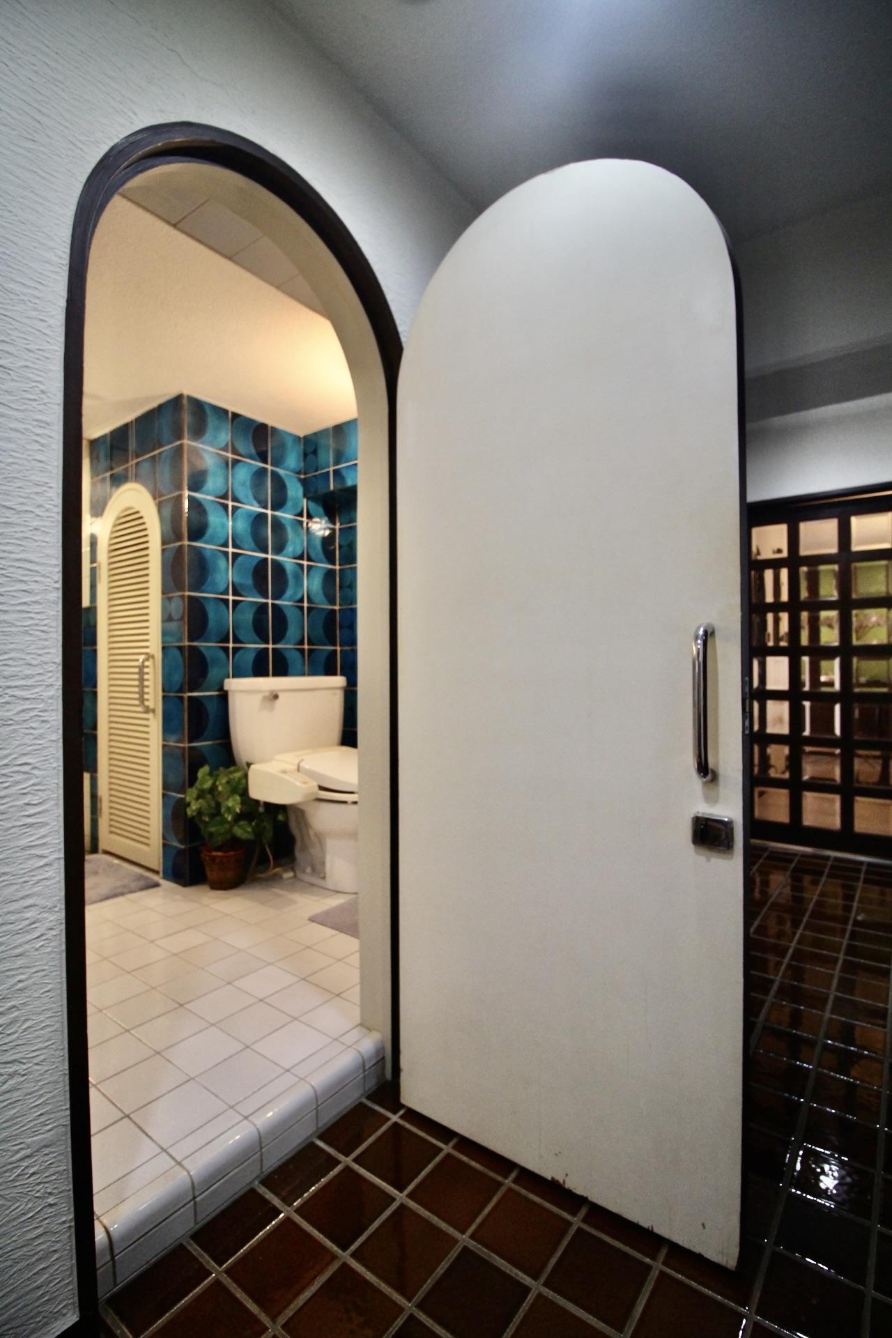 芦屋市平田町の売買物件/このアールの開口、たまりません。