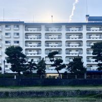 芦屋市平田町の売買物件/このレトロな外観、たまりません。