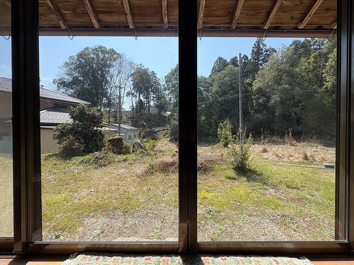 丹波市市島町北岡本の売買物件/庭を望む