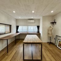 神戸市兵庫区荒田町の賃貸物件/ゆったり作業できそうなデスクもあります。