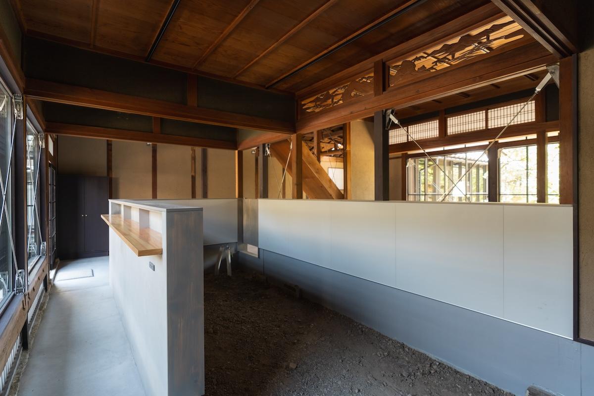 三田市三田町の賃貸物件/モルタルカウンターの厨房ゾーン