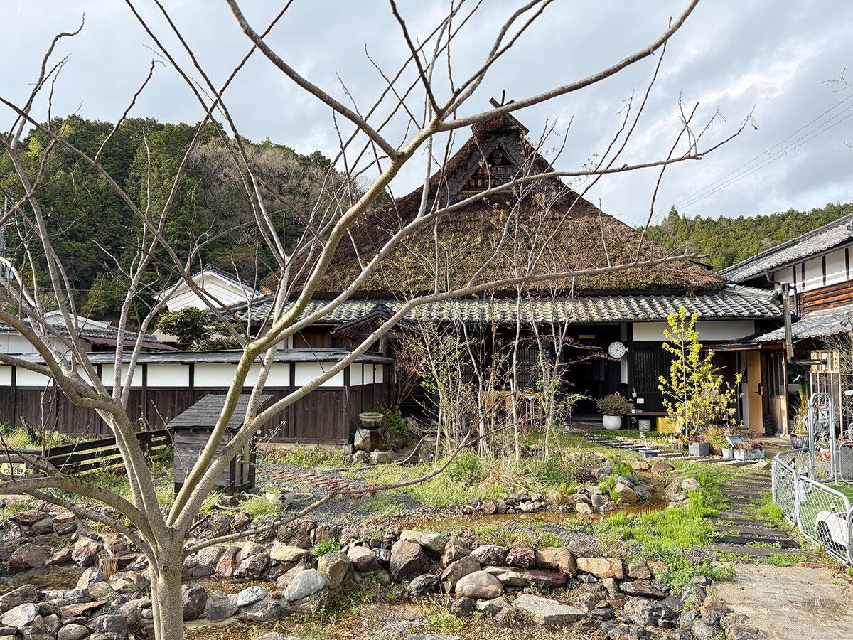 丹波篠山市北嶋の売買物件/立派な茅葺き古民家