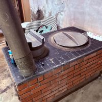 丹波篠山市北嶋の売買物件/土間玄関の奥におくどさん