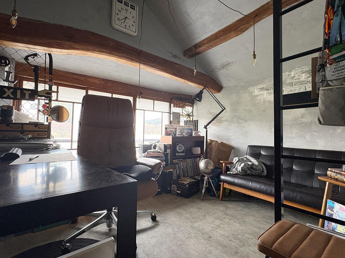 丹波篠山市北嶋の売買物件/倉庫部分2Fの洋室