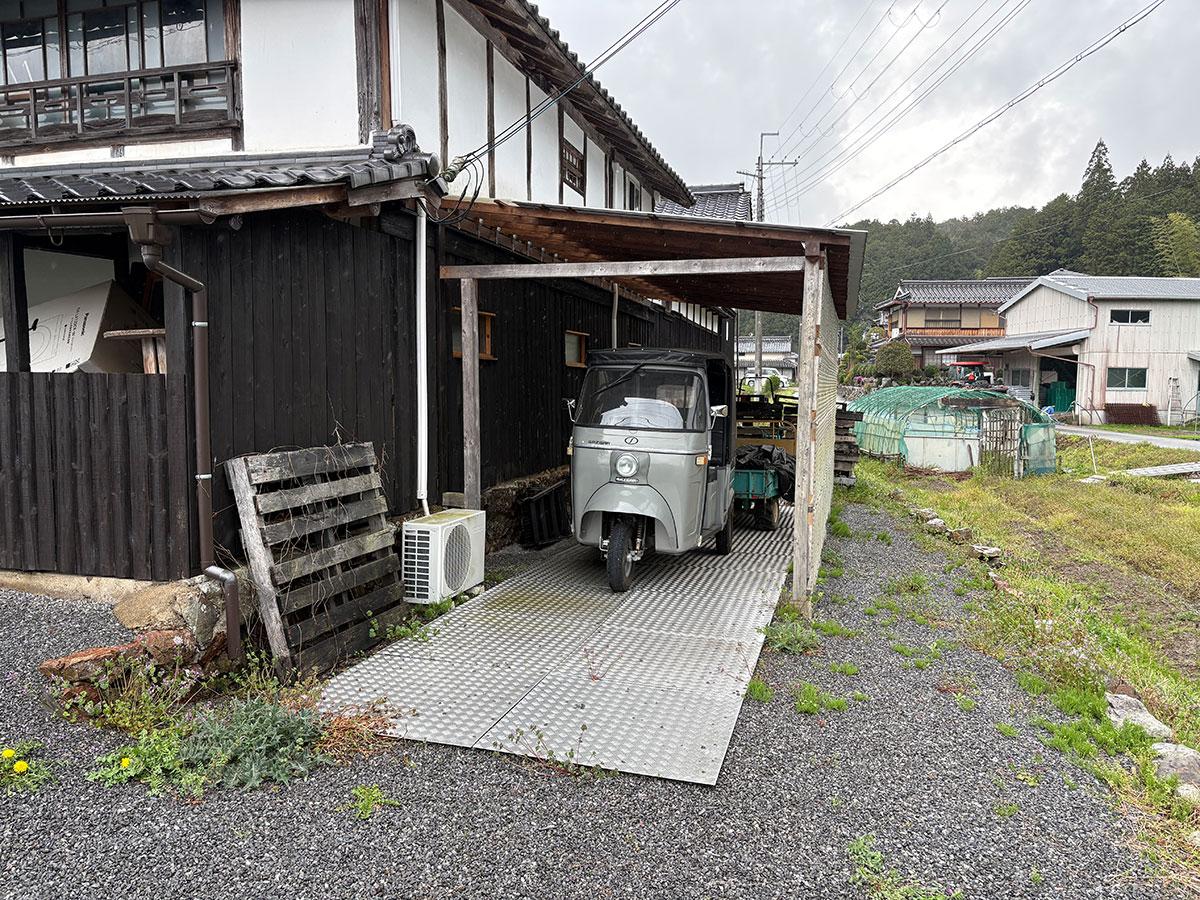 丹波篠山市北嶋の売買物件/トゥクトゥクも欲しい方には差し上げます