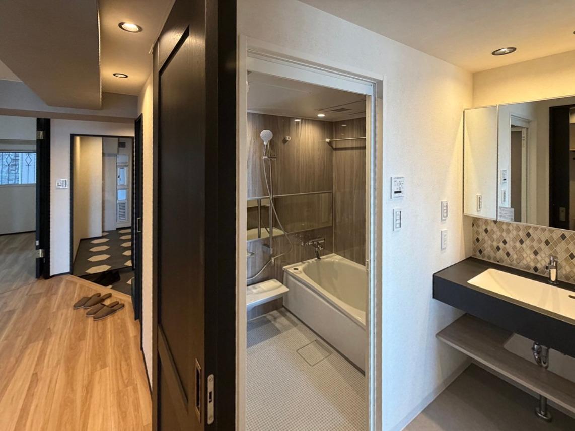 神戸市中央区葺合町蝉山の売買物件/きれいな水回り