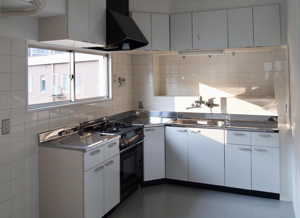 神戸市中央区北野町の売買物件/キッチン（7階）