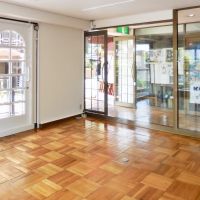 神戸市中央区北野町の売買物件/視認性も良好な2階店舗区画（5月末退去予定）