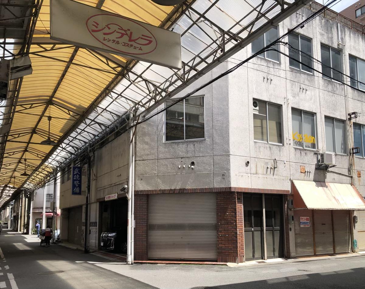 姫路市古二階町の賃貸物件/アーケードから見えるこのビル